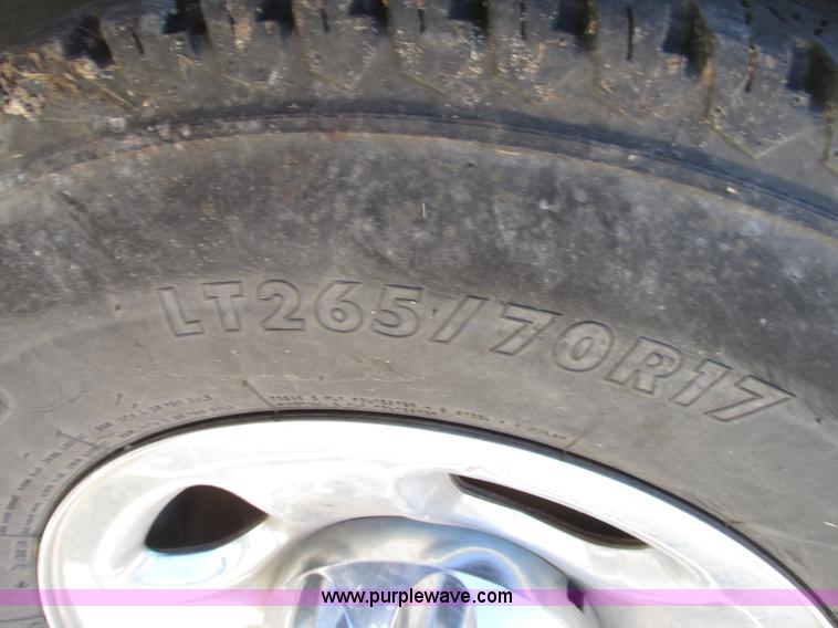 image for item H1063 2003 Dodge Ram 2500 SLT Quad Cab pickup truck