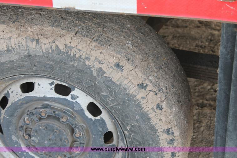 image for item J1342 2008 Dodge Ram 2500HD Quad Cab flatbed pickup truck