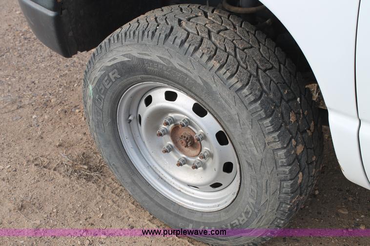 image for item J1347 2008 Dodge Ram 2500 Quad Cab pickup truck