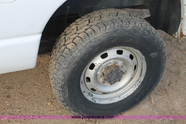 image for item J1347 2008 Dodge Ram 2500 Quad Cab pickup truck