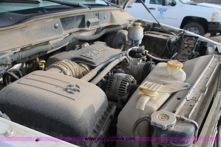 image for item J1347 2008 Dodge Ram 2500 Quad Cab pickup truck