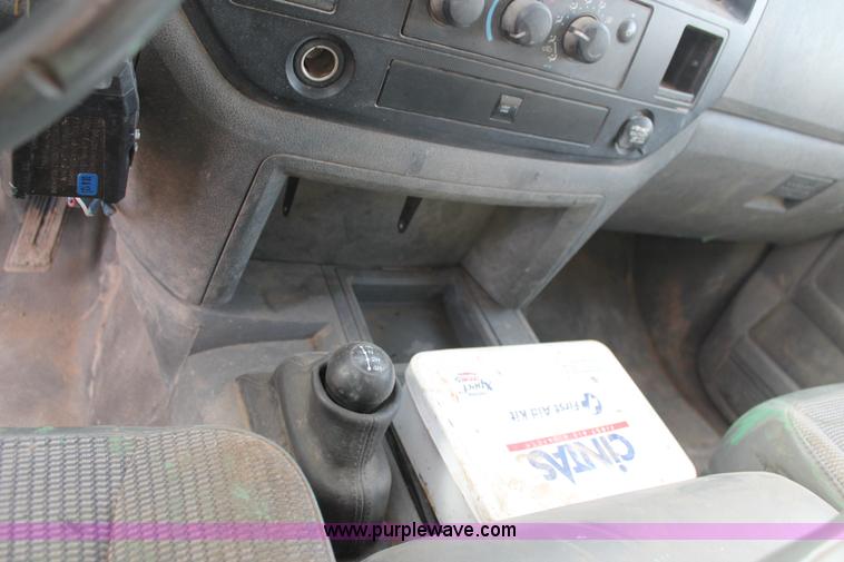 image for item J1347 2008 Dodge Ram 2500 Quad Cab pickup truck