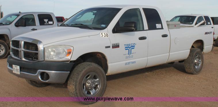 image for item J1348 2008 Dodge Ram 2500 Quad Cab pickup truck