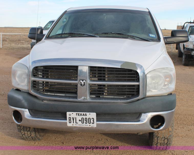 image for item J1348 2008 Dodge Ram 2500 Quad Cab pickup truck