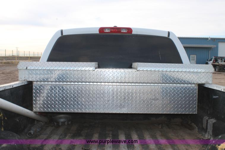 image for item J1348 2008 Dodge Ram 2500 Quad Cab pickup truck
