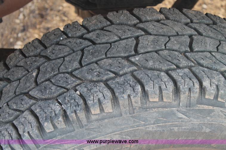 image for item J1348 2008 Dodge Ram 2500 Quad Cab pickup truck