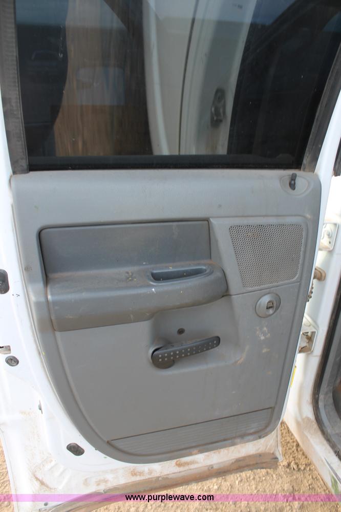 image for item J1348 2008 Dodge Ram 2500 Quad Cab pickup truck