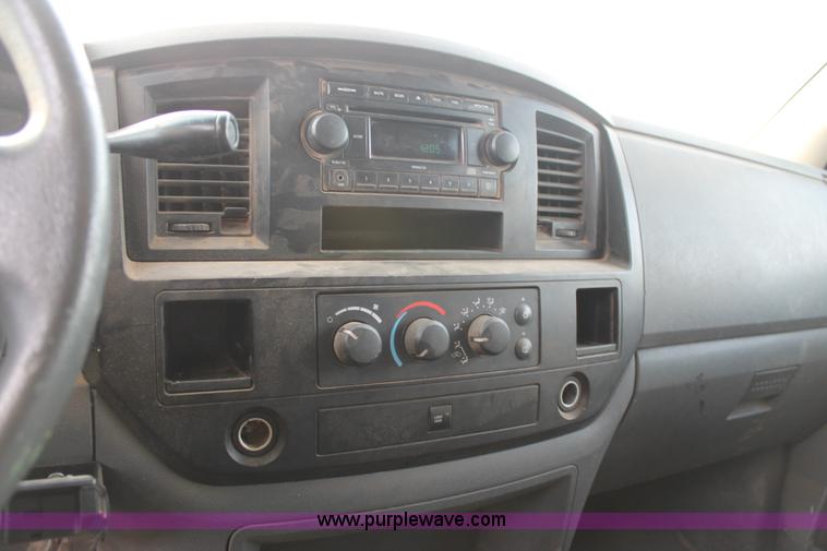 image for item J1348 2008 Dodge Ram 2500 Quad Cab pickup truck