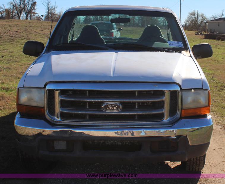 image for item J7697 1999 Ford F250 pickup truck