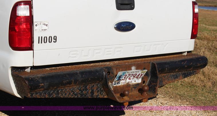 image for item J7697 1999 Ford F250 pickup truck