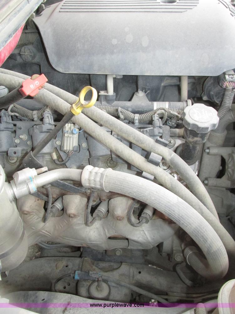 image for item J8769 2004 Chevrolet Silverado 1500 Z71 pickup truck