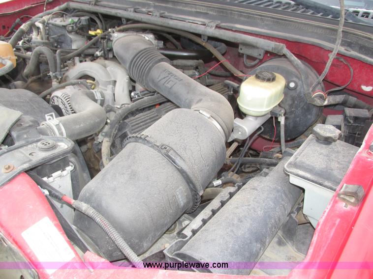 image for item J8772 2004 Ford F250 Super Duty XLT SuperCab pickup truck