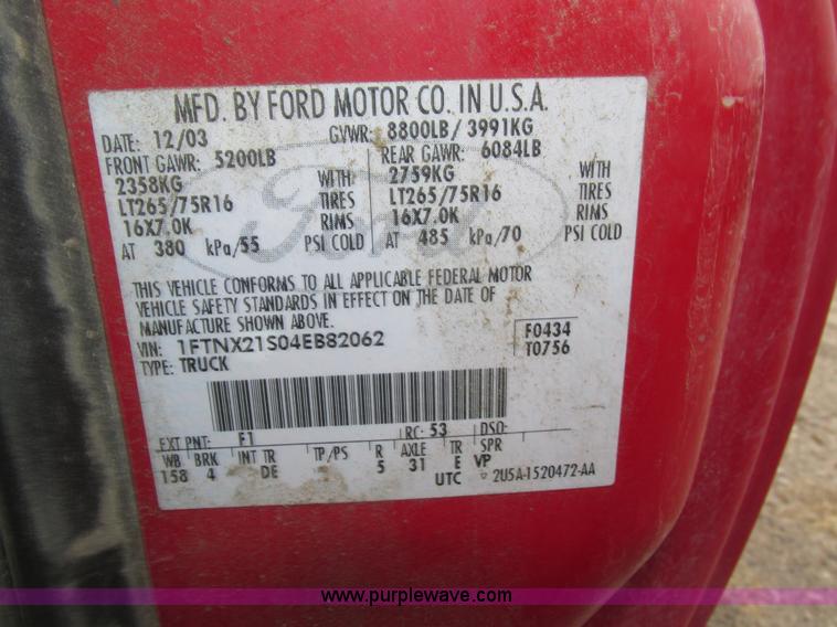 image for item J8772 2004 Ford F250 Super Duty XLT SuperCab pickup truck