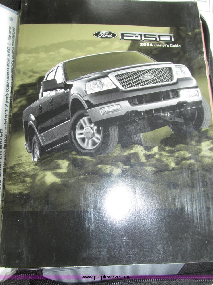 image for item J8773 2004 Ford F150 XLT SuperCab pickup truck