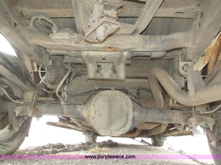 image for item J8773 2004 Ford F150 XLT SuperCab pickup truck