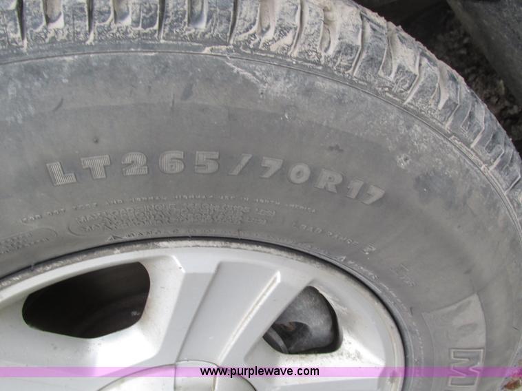 image for item J8773 2004 Ford F150 XLT SuperCab pickup truck