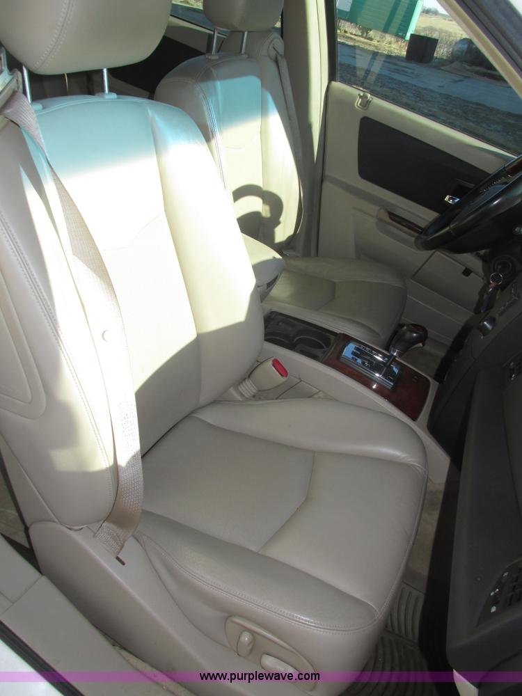 image for item J8779 2004 Cadillac SRX SUV