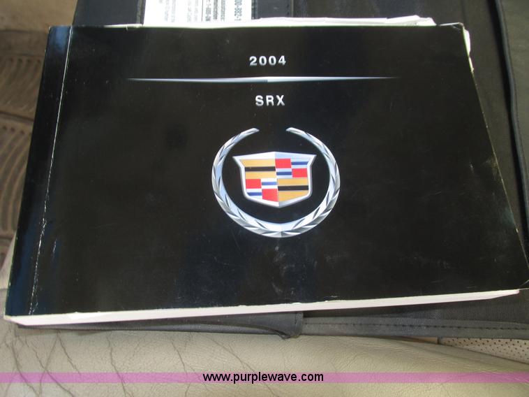 image for item J8779 2004 Cadillac SRX SUV