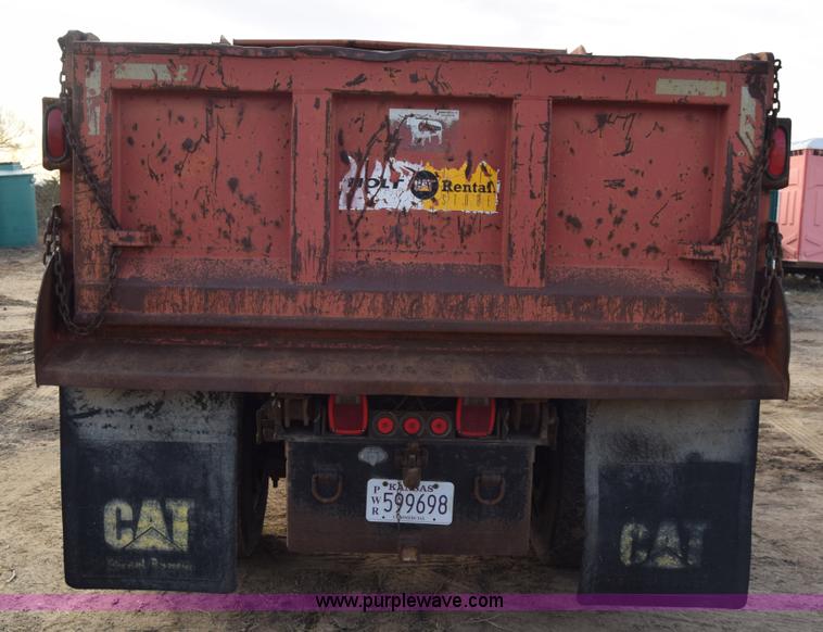 image for item L1005 1998 Ford F800 dump truck