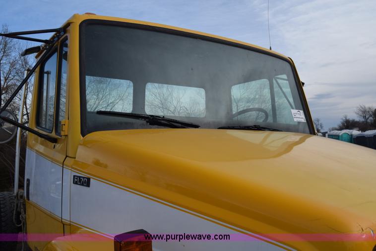 image for item L1006 2001 Freightliner FL70 truck cab and chassis