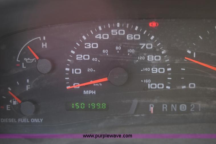 image for item L1007 2003 Ford F250 Super Duty SuperCab utility truck