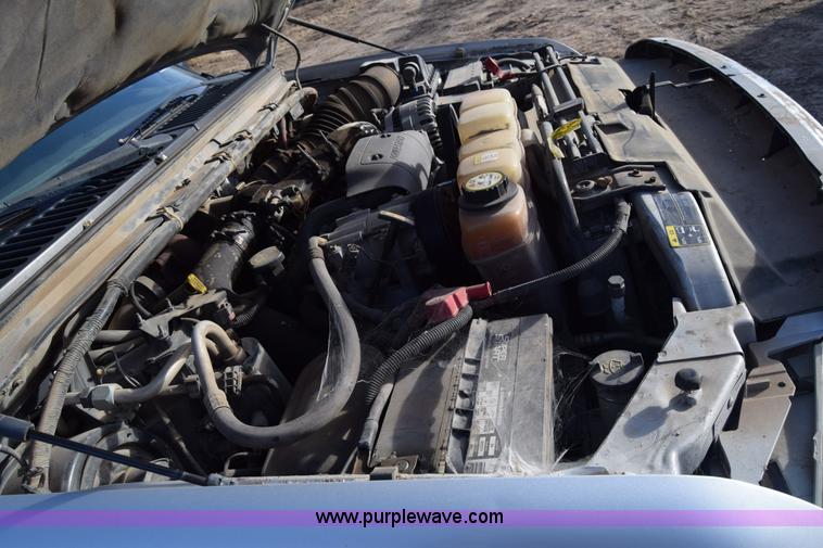 image for item L1007 2003 Ford F250 Super Duty SuperCab utility truck