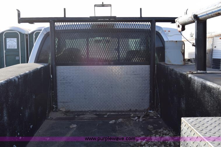 image for item L1007 2003 Ford F250 Super Duty SuperCab utility truck