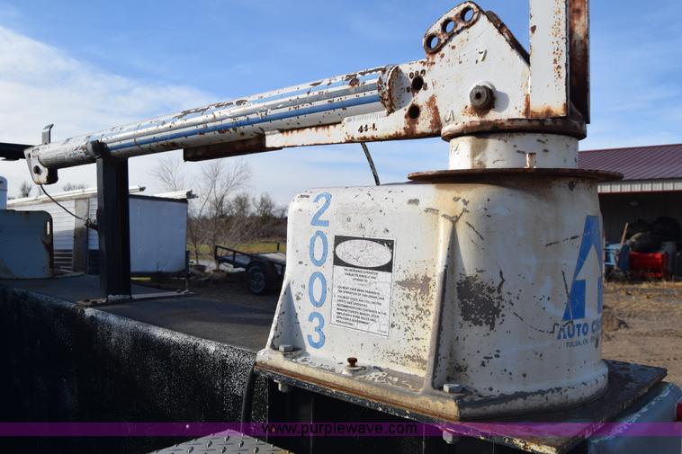 image for item L1007 2003 Ford F250 Super Duty SuperCab utility truck