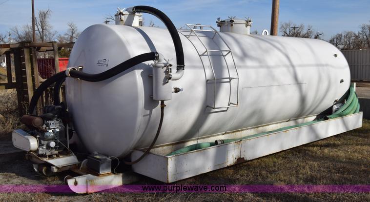 image for item L1010 Vacuum tank