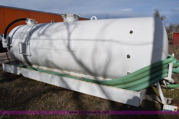 image for item L1010 Vacuum tank