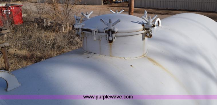 image for item L1010 Vacuum tank
