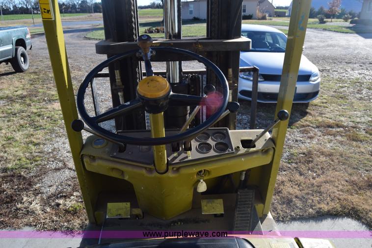 image for item L1019 Clark C500-50 forklift