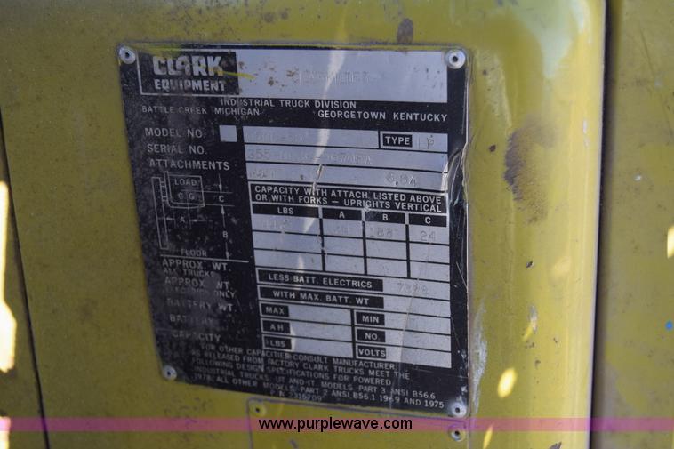 image for item L1019 Clark C500-50 forklift