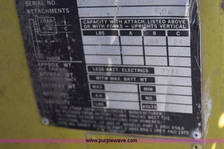 image for item L1019 Clark C500-50 forklift