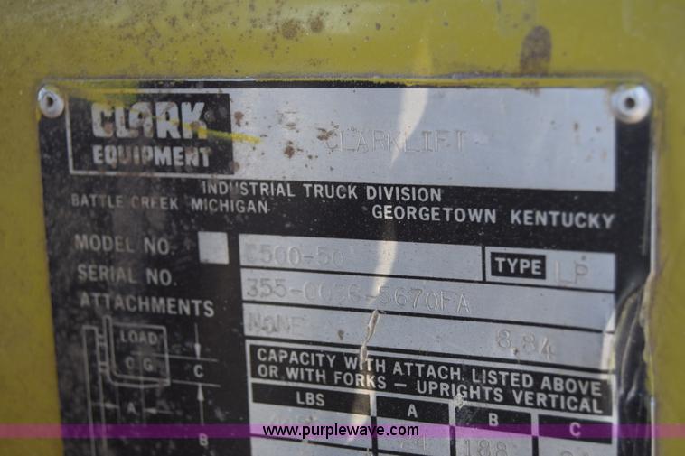 image for item L1019 Clark C500-50 forklift