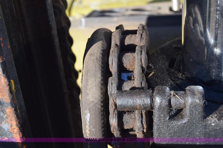 image for item L1019 Clark C500-50 forklift