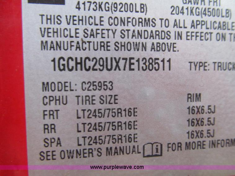 image for item L1980 2007 Chevrolet Silverado 2500HD Ext. Cab pickup truck