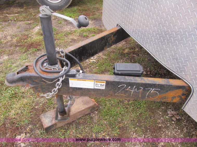 image for item L1984 2012 Atlas AU714TA2 enclosed cargo trailer