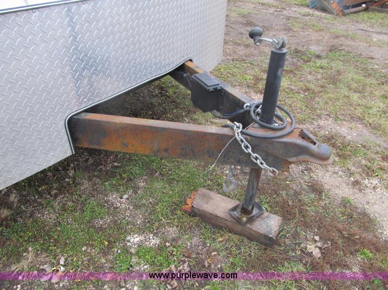 image for item L1984 2012 Atlas AU714TA2 enclosed cargo trailer