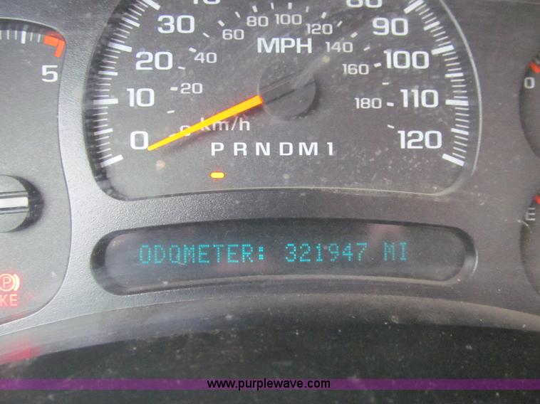 image for item L1987 2007 Chevrolet Silverado 2500HD Ext. Cab pickup truck