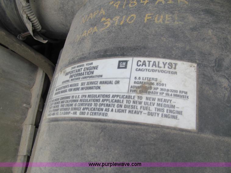 image for item L1987 2007 Chevrolet Silverado 2500HD Ext. Cab pickup truck