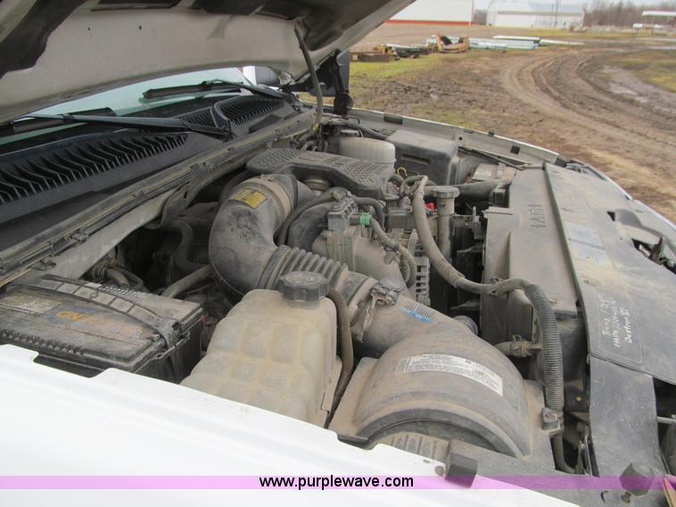 image for item L1987 2007 Chevrolet Silverado 2500HD Ext. Cab pickup truck