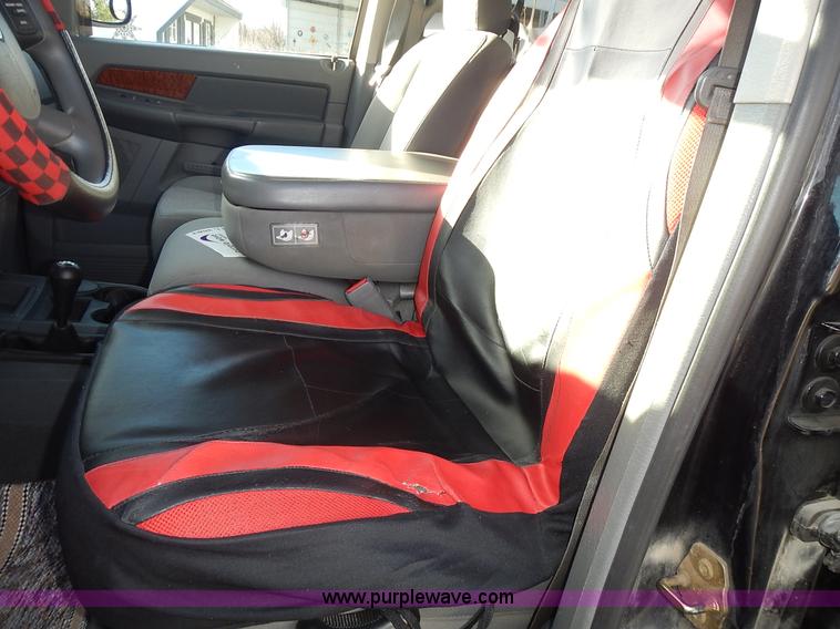 image for item L3583 2006 Dodge Ram 2500HD Quad Cab flatbed pickup truck