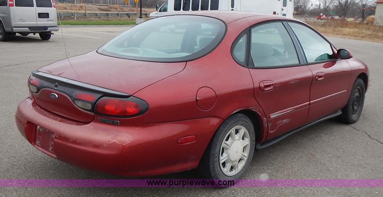 image for item L3592 1998 Ford Taurus LX