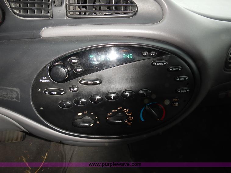 image for item L3592 1998 Ford Taurus LX