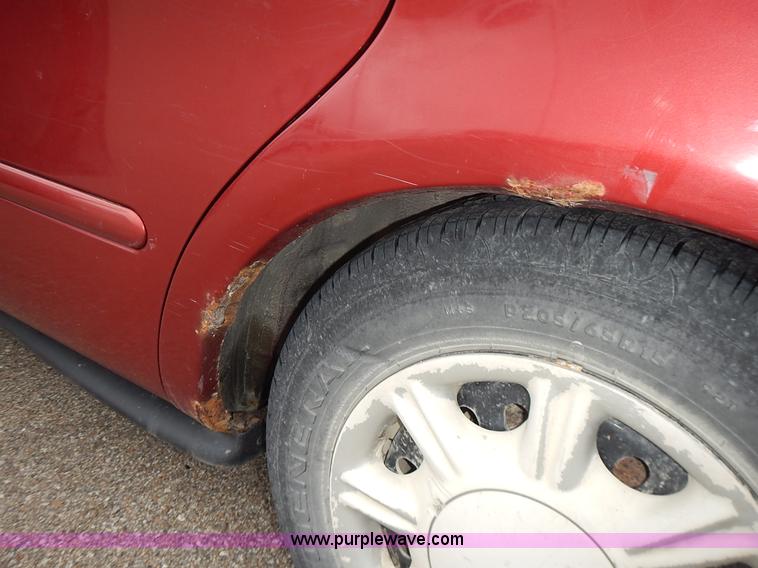 image for item L3592 1998 Ford Taurus LX