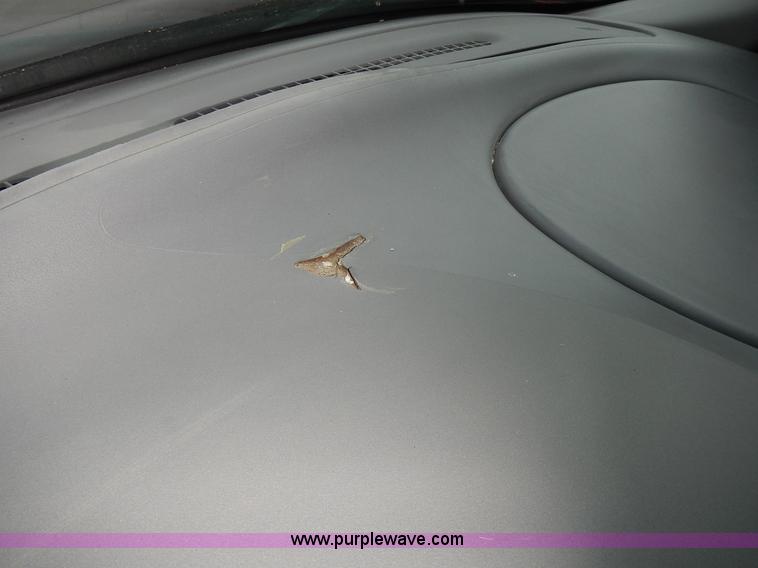 image for item L3592 1998 Ford Taurus LX