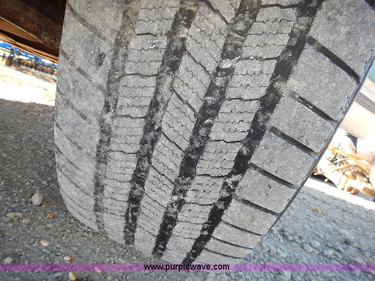 image for item L3608 1993 Chevrolet Silverado 2500 Ext. Cab pickup truck