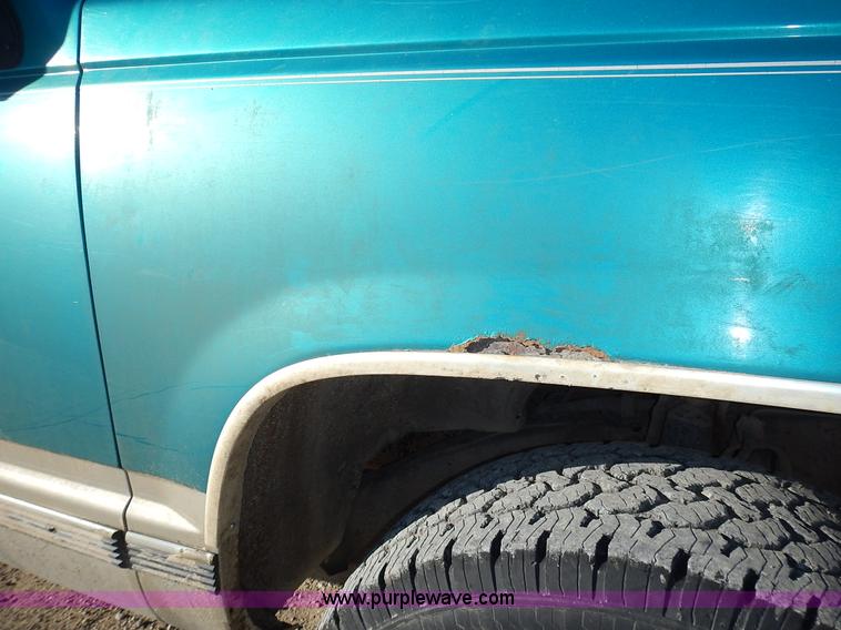 image for item L3608 1993 Chevrolet Silverado 2500 Ext. Cab pickup truck