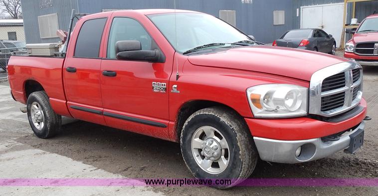 image for item L3612 2007 Dodge Ram 2500 pickup truck